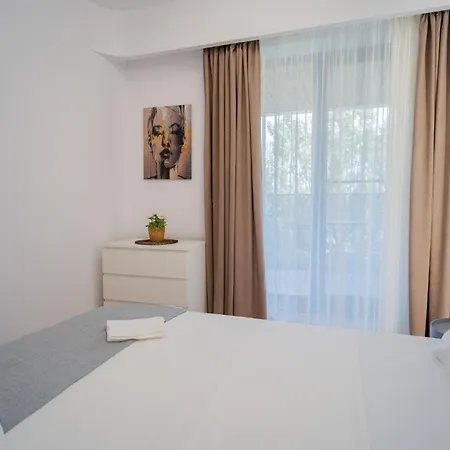 Serenade By Politehnica Park: Modern 2br With View *