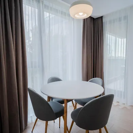 Serenade By Politehnica Park: Modern 2br With View * Bucharest