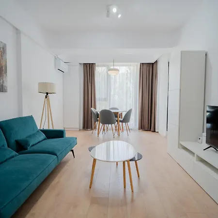 Serenade By Politehnica Park: Modern 2br With View Bucharest