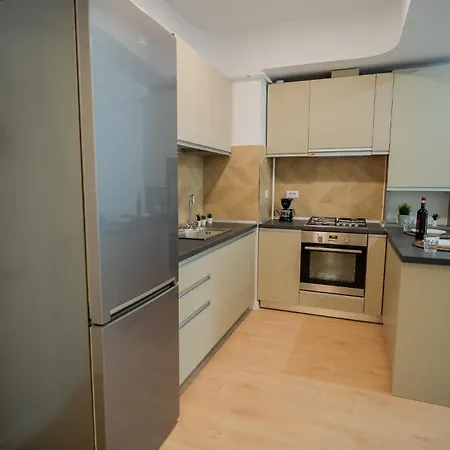 Serenade By Politehnica Park: Modern 2br With View Apartment